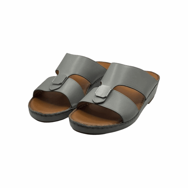 نعال خليجية لون رصاصي.٣